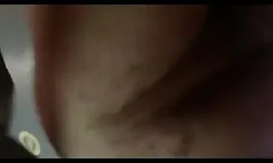 ದೊಡ್ಡ ಸ್ತನಗಳೊಂದಿಗೆ ಭ ...