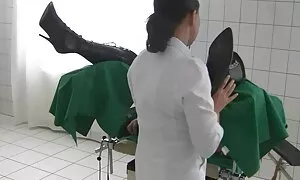 ಟ್ರಾನ್ಸ್ವೆಸ್ಟೈಟ್ ಮತ್ ...